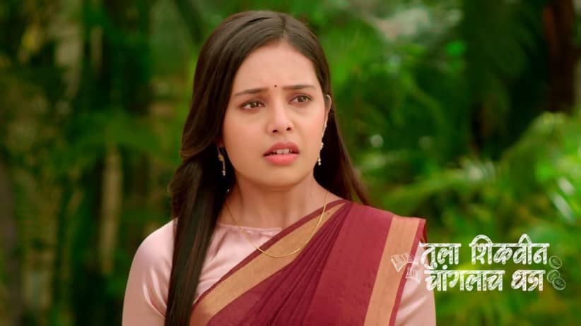 Bhuvaneshwari Calls the Cops on Akshara