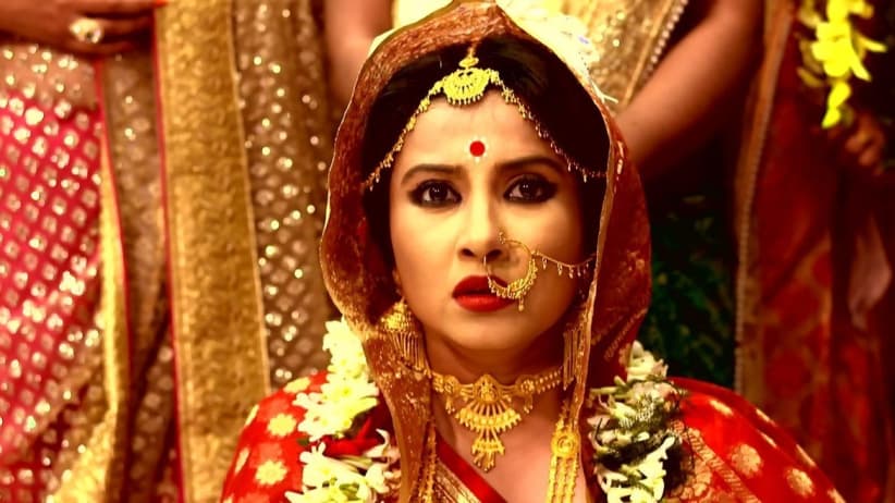Ranja Is Shocked to See Partho's Doppelganger