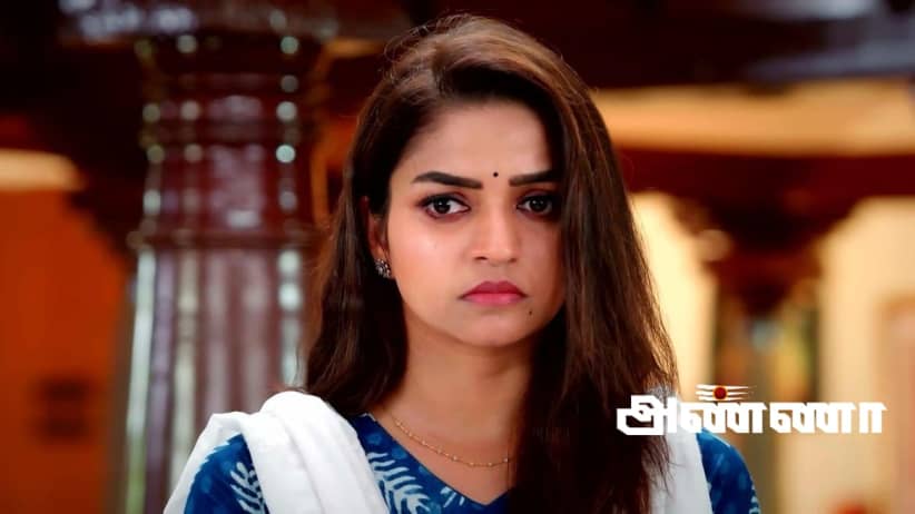 Rathna Hides the Truth from Shanmugham