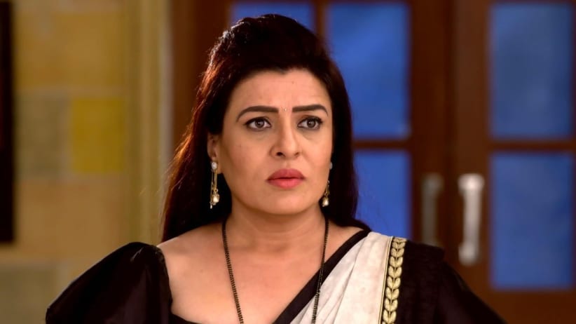 Sameer Tries to Reason with Yash