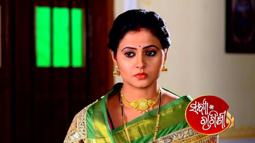 Ragini Tries to Commit Suicide