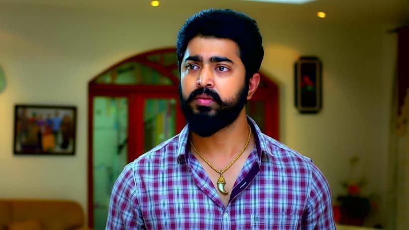 Bebamma Blackmails Aparna