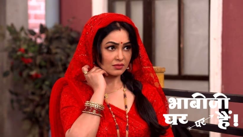 Saxena Creates a Clone of Angoori