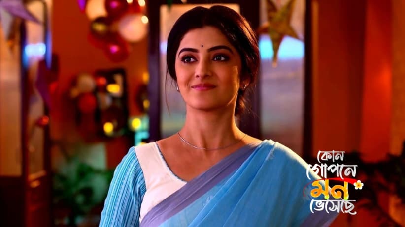 Aniket Arrives Home With Shyamoli