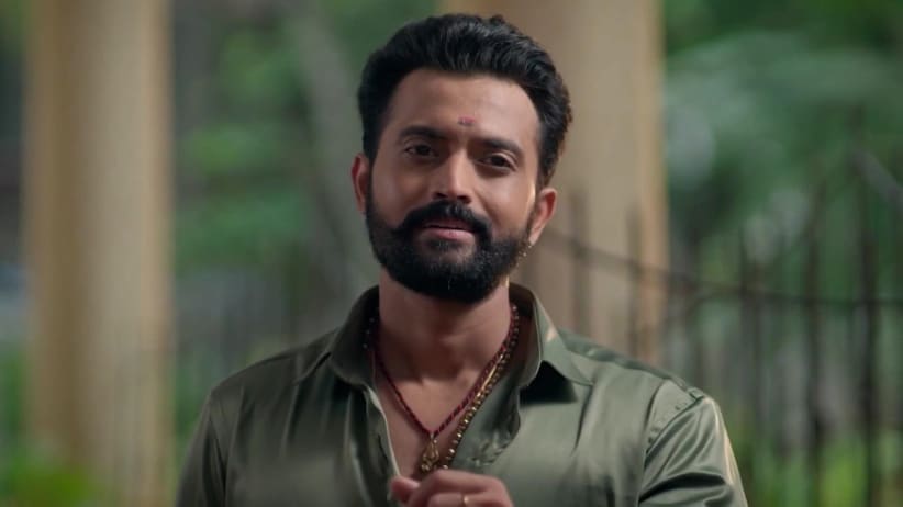 Meghanathan Threatens Chandramohan