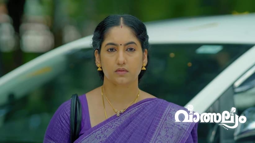 Meenakshi Refuses to Go with Nandhini