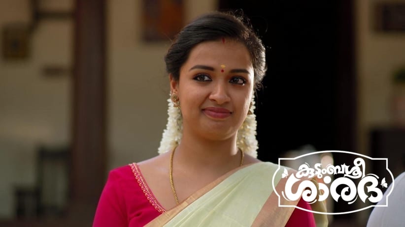 Shalini and Sharika Visit Sharada on Vishu