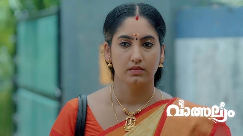 Rajalakshmi Refuses to Accept Meenakshi