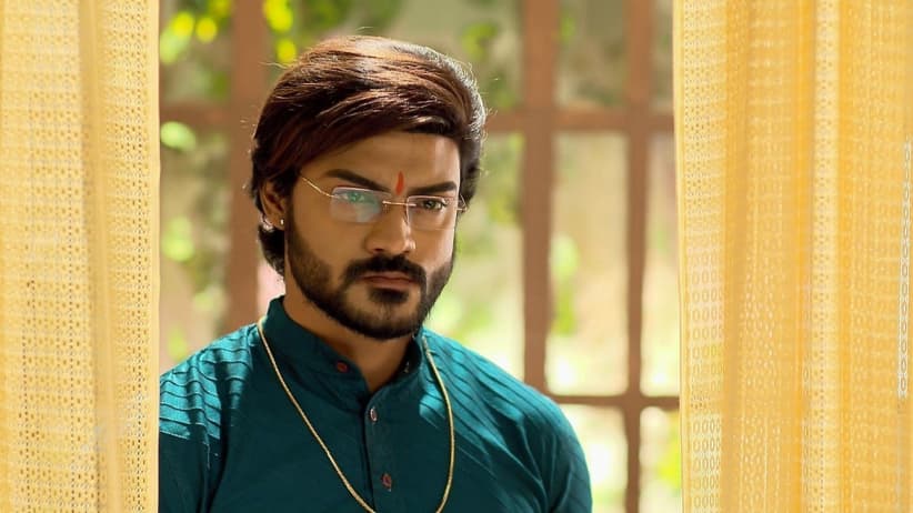 Bourani's Jewellery Is in Ashtami's Bag