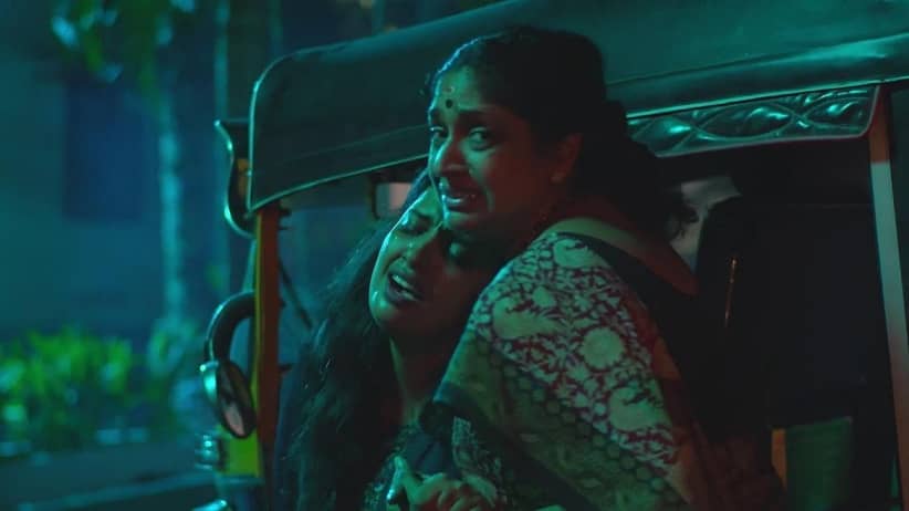 Shalini Hides Her Face | Kudumbashree Sharada