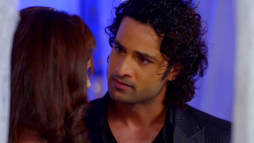 Abhimanyu Finds a Few Pictures