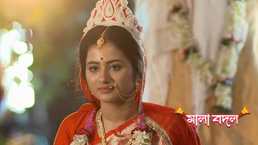 Gobindo Blesses Diti and Kavya