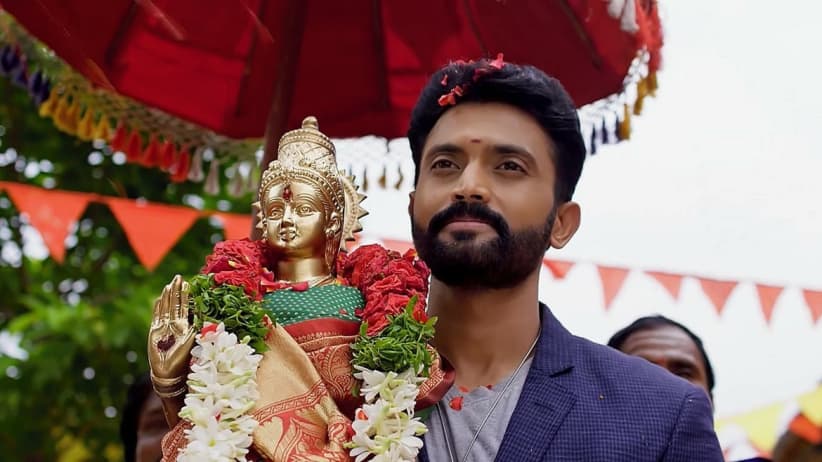 Vihari and Kanakam Take Part in the Procession