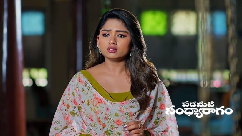 Srinu Asks Aadhya to Elope with Him