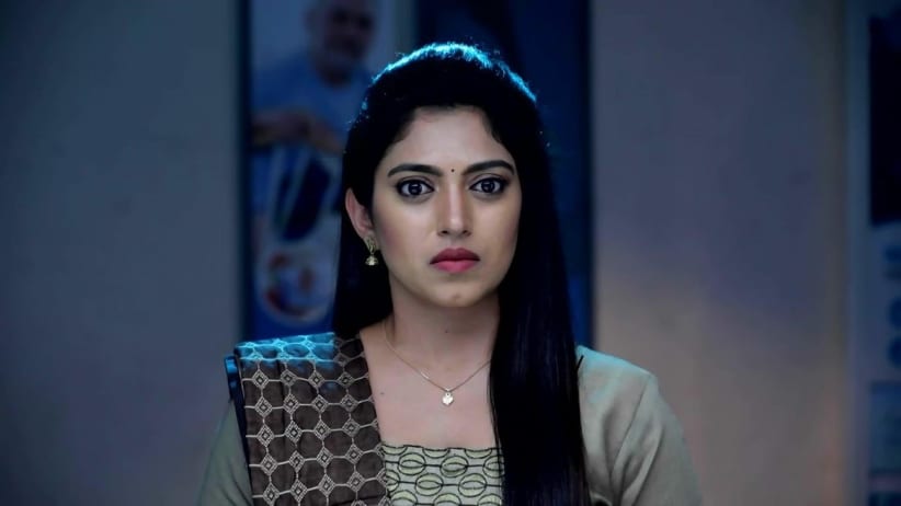 Murthy's Arrival Scares Mithra