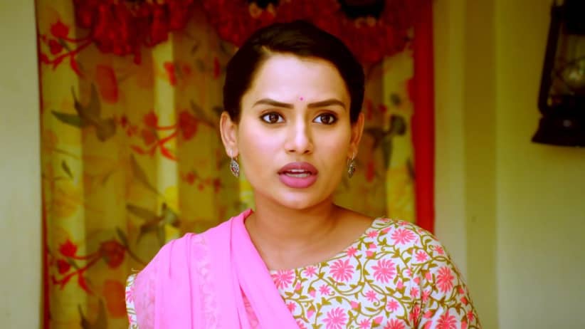 Raya Takes Care of Asha