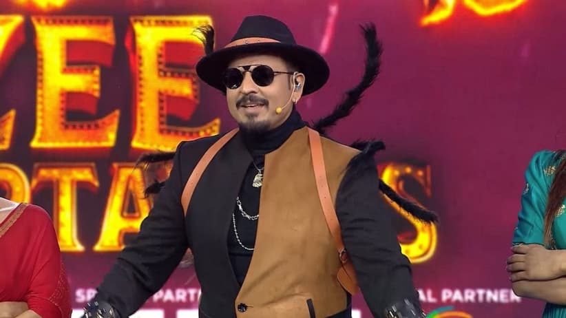 Actor Upendra's Rocking Entry on the Show