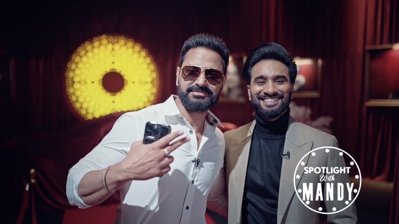 Kartar Cheema and Hardeep Grewal Speak to a Mirror