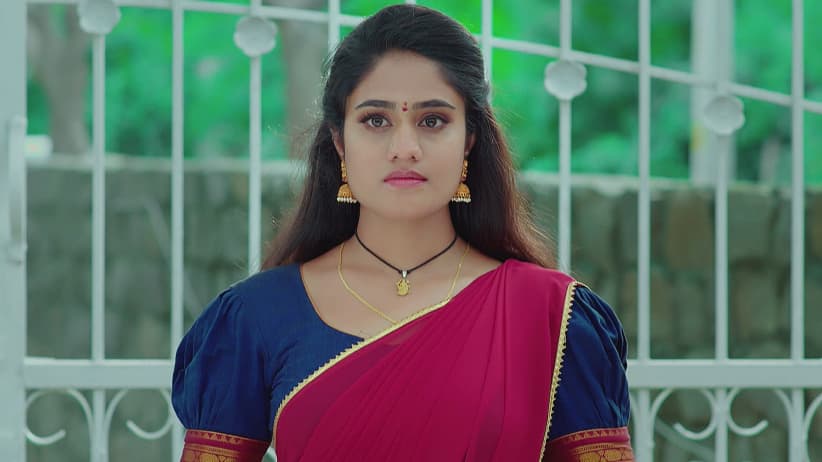 Ragini Finds a Gun in Jagriti’s Wardrobe