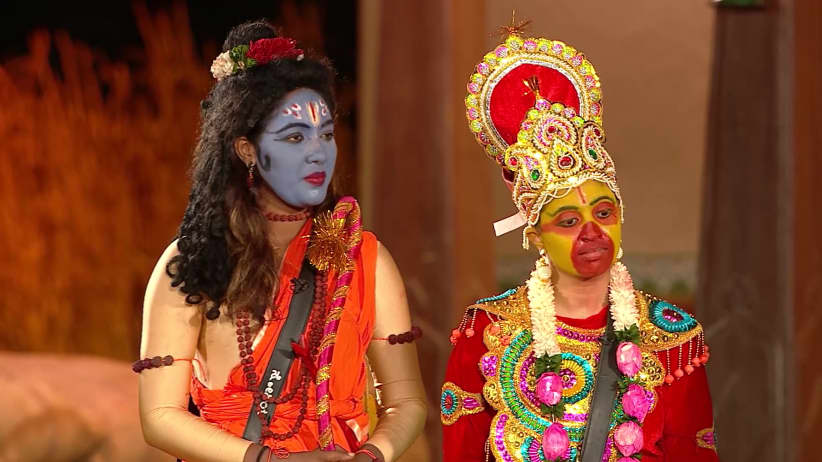 Living the Art of Hagalu Vesha