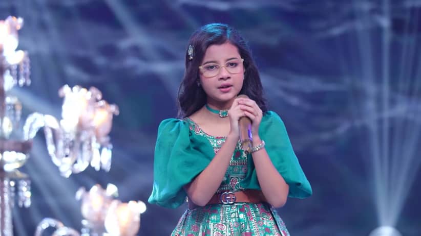 Debashree Roy Graces the Show
