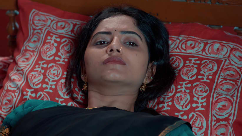 Lakshmi Collapses after Saving Maddy