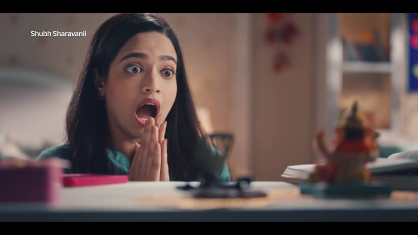 Shubh Helps Shravanii Receive Her Father's Blessings - Shubh Shravanii - Promo
