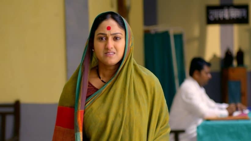 Lakshmibai Suffers a Miscarriage