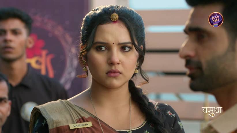 Relationships Shift Beneath the Weight of challenges - Bahu Beti Aur ZEE5
