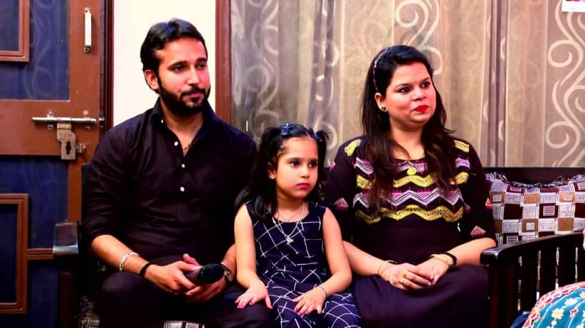 Misha Meets Jyoti and Deepika