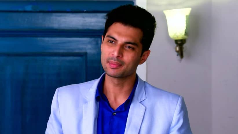 Devi Learns about Heera's Ploy