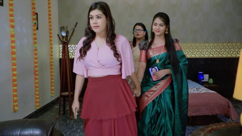 HMT's Promise to Ambika
