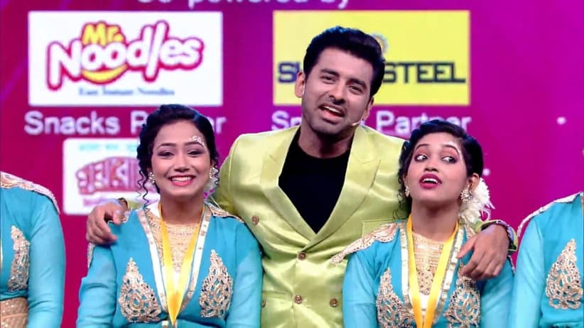 The Dancers Impress the Judges