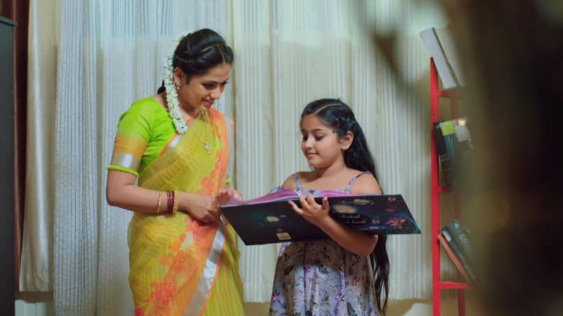 Saraswati and Rahul's Sign Language