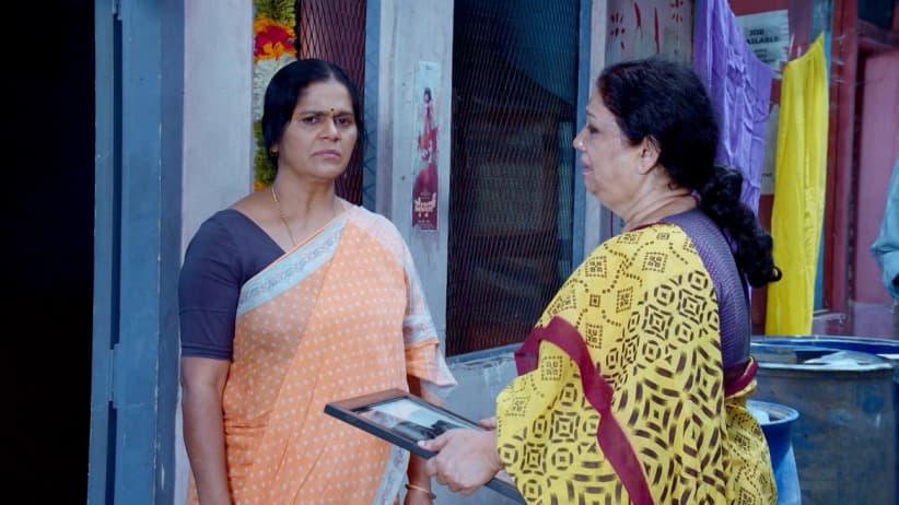 Sathya Accepts Janaki's Decision