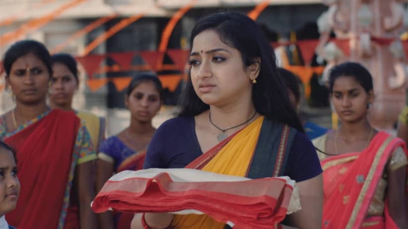 Trinayani receives the Goddess’s saree - Trinayani