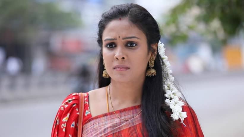 Ramachandran ridicules Abhirami - Rettai Roja
