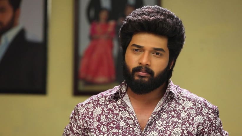 Akhila accuses Sundaram - Sembaruthi