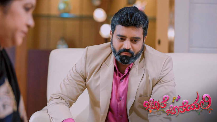Anu tries to cheer up Ramya - Jothe Jotheyali