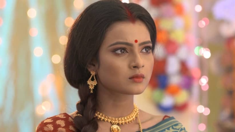 Jhilam and Priyam worship the Goddess - Jiban Saathi