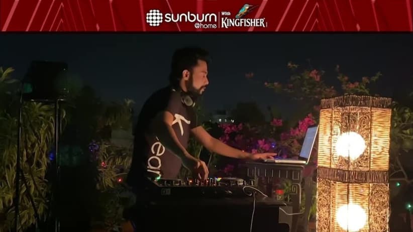 Mr Bose - Sunburn at Home