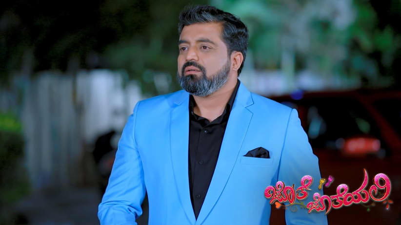 Suriya meets Anu - Jothe Jotheyali