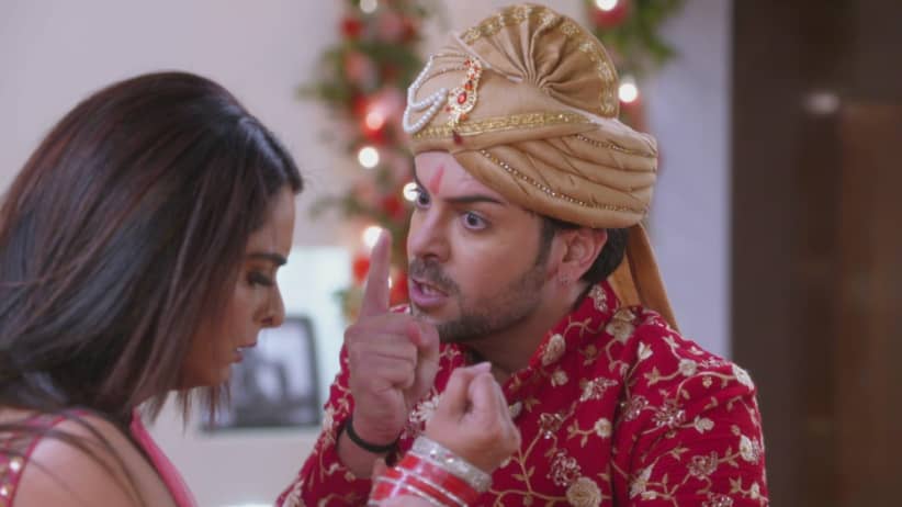 Sherlyn's thrashing knocks Prithvi out - Kundali Bhagya