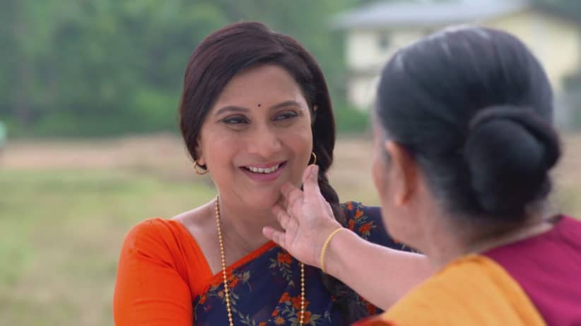 Abhijit's pleasant surprise for Asawari - Agga Bai Sasubai