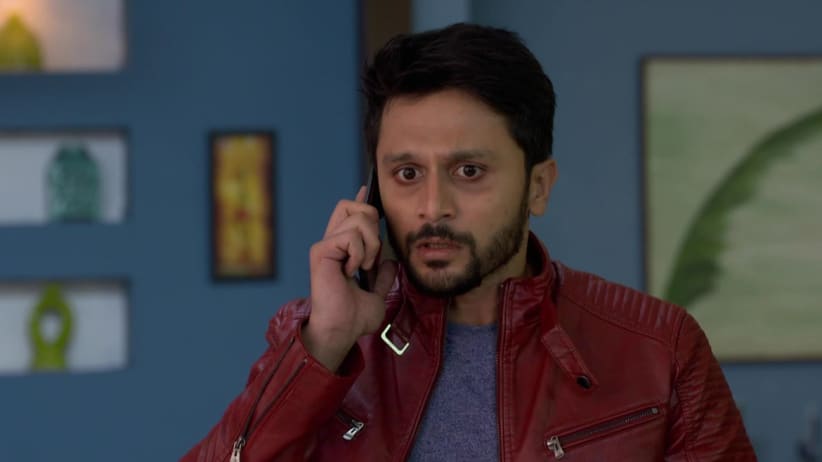 Sanjana puts forth a condition - Kaay Ghadla Tya Ratri?