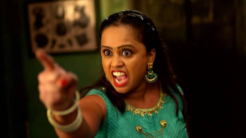 Rupa threatens Ajit Kumar - Devmanus