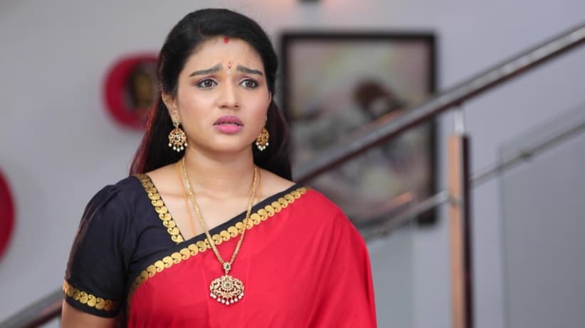 Akhila loses her temper - Sembaruthi