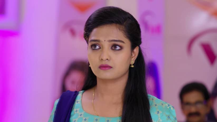 Anu’s family goes for the party - Prema Entha Maduram