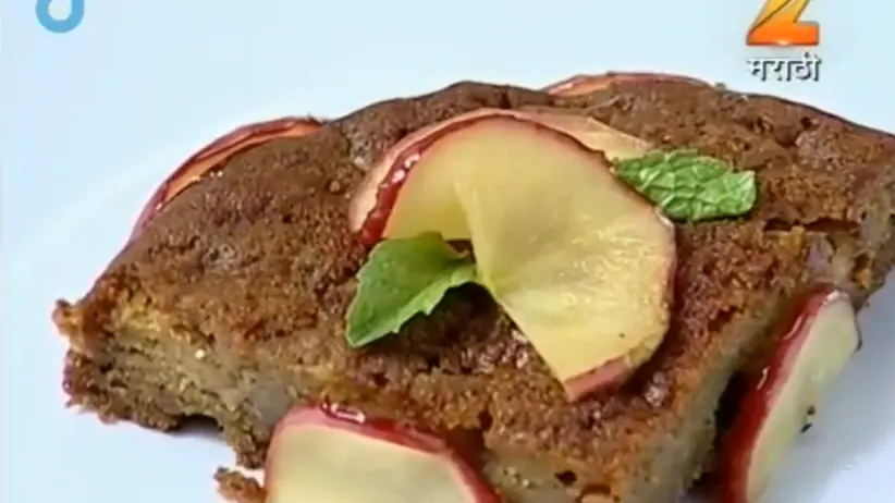 Aamhi Saare Khavayye - Blue Berry Pan Cake and Apple Cinnamon Cake - September 11, 2014