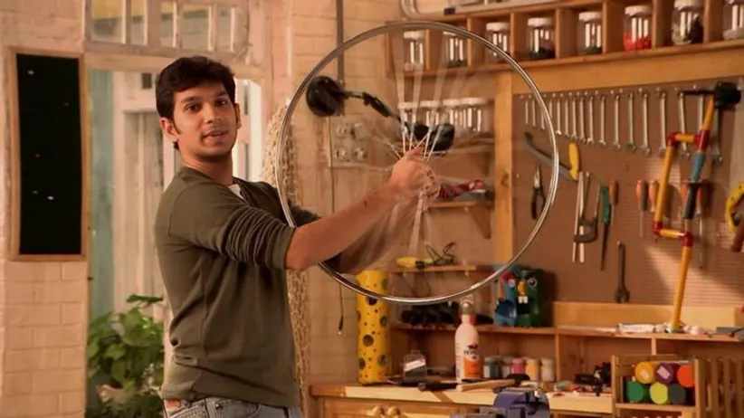 Learn how to make a wind turbine at home